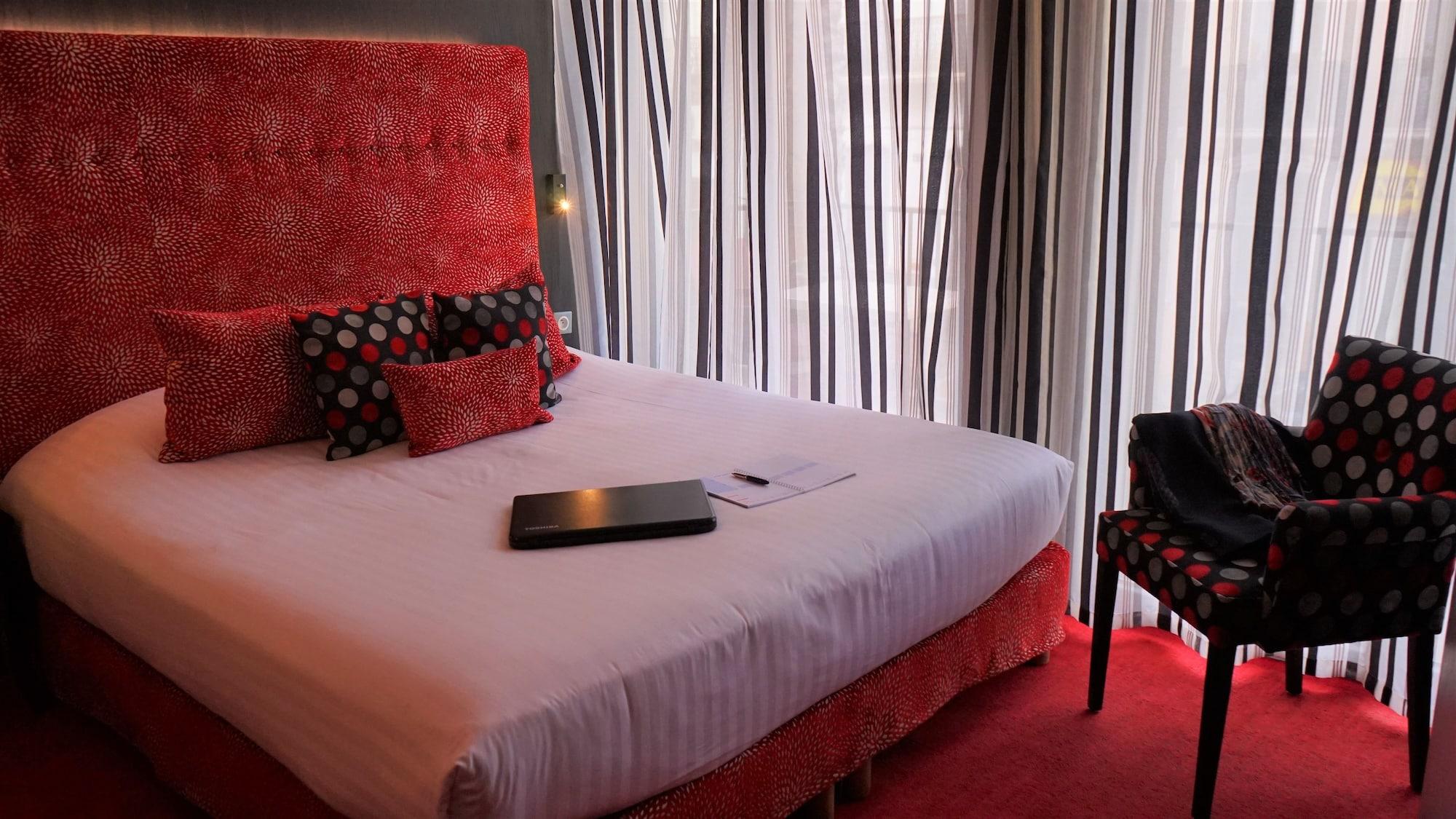 Nyx Boutique Hotel