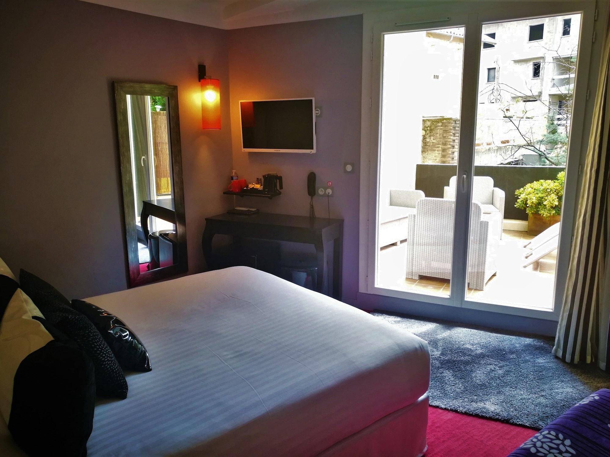 Nyx Boutique Hotel 3*