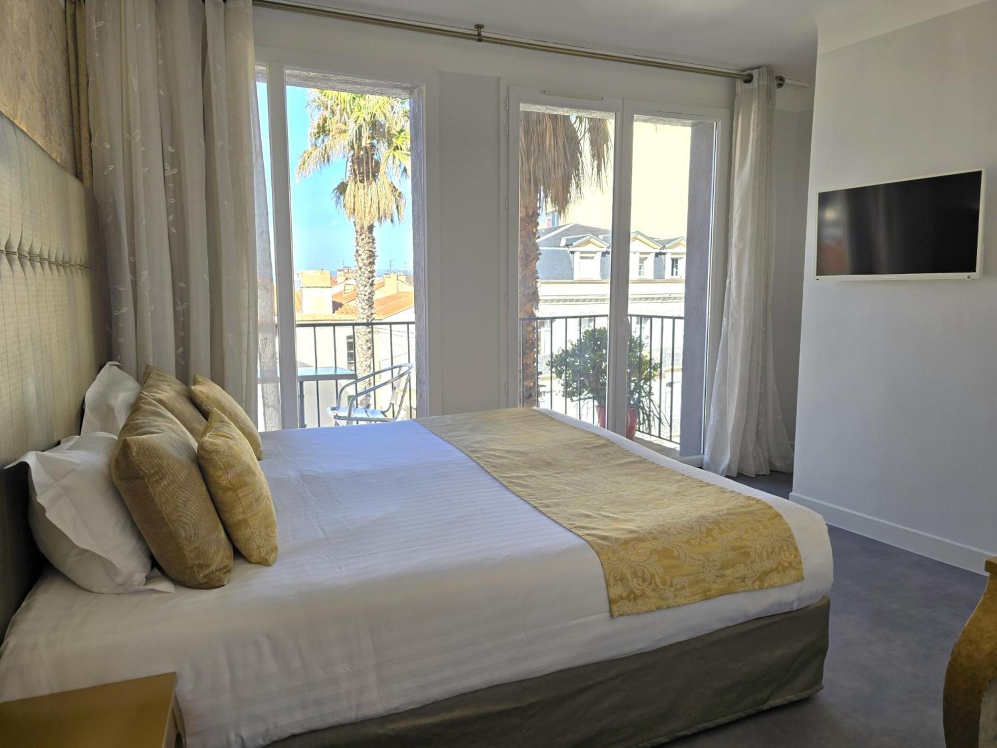 Hotel Nyx Boutique 3*